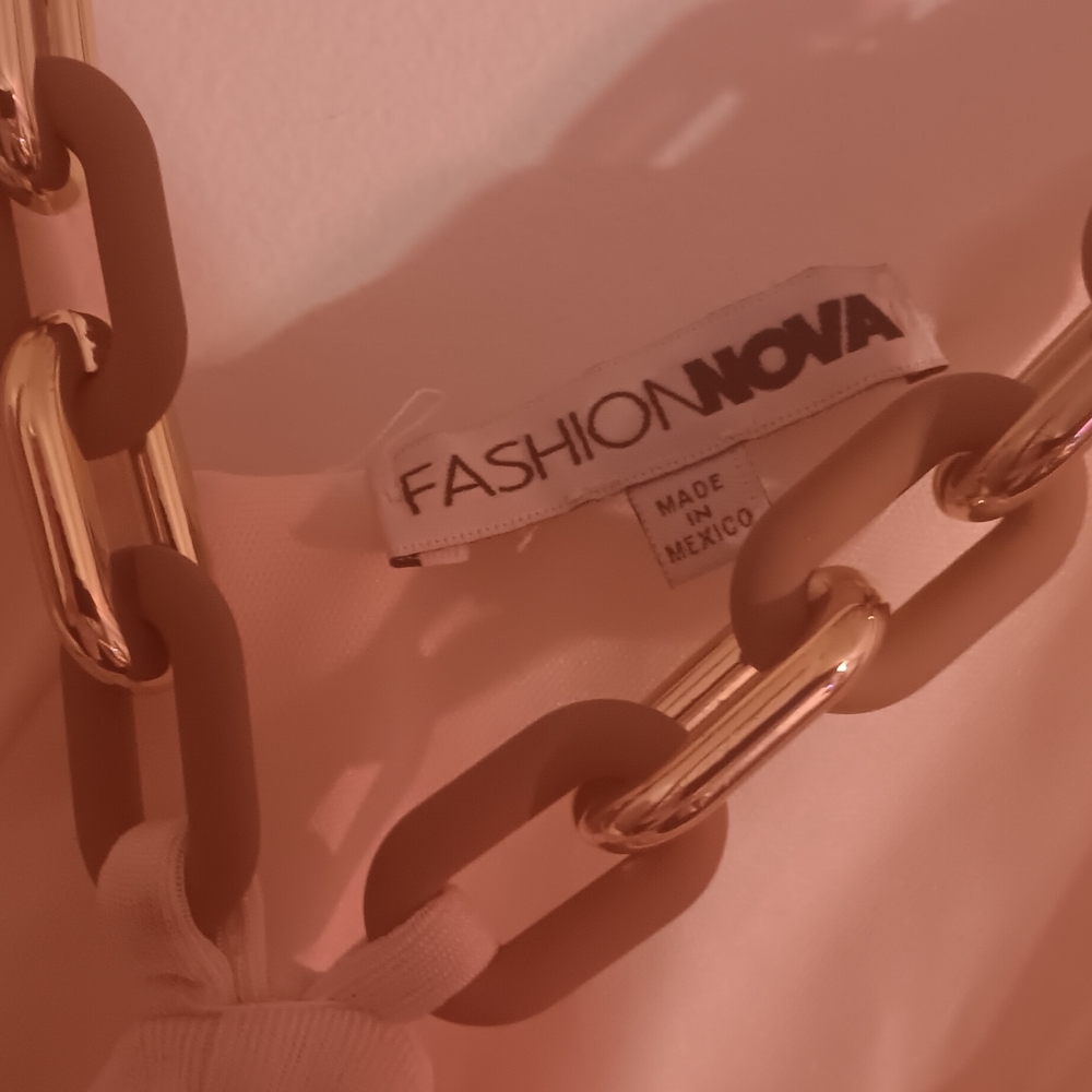 Fashion Nova Neutral Chain Design Halter Top Sz. M